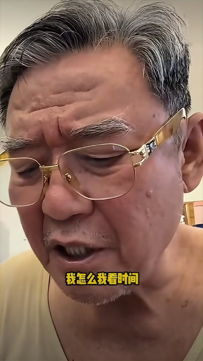 李立群吐槽在台湾看不到世界杯，凌晨 2 点开电视除了棒球就是 NBA，配图「烦死了」，对岸是足球荒漠吗？