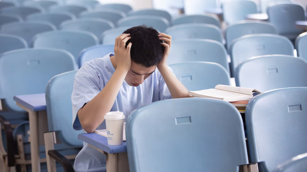 有清北的实力却只考了大专，在大学怎么平衡心态？