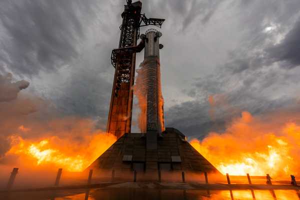 SpaceX 星舰第 13 次试飞中止，画面显示 4 个引擎未点火，可能遇到了哪些问题？