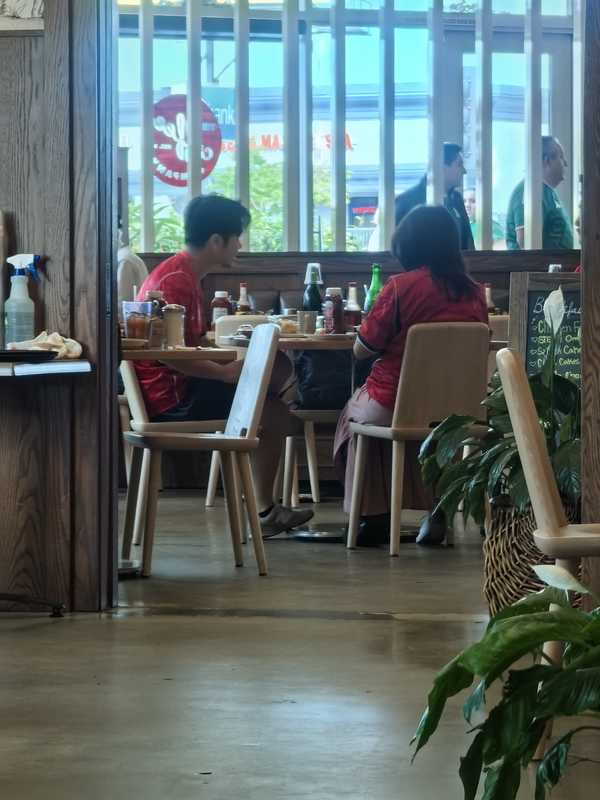 世界杯淘汰赛 1/16 决赛，加拿大 1-0 绝杀南非，首次闯入 16 强，如何评价本场比赛？
