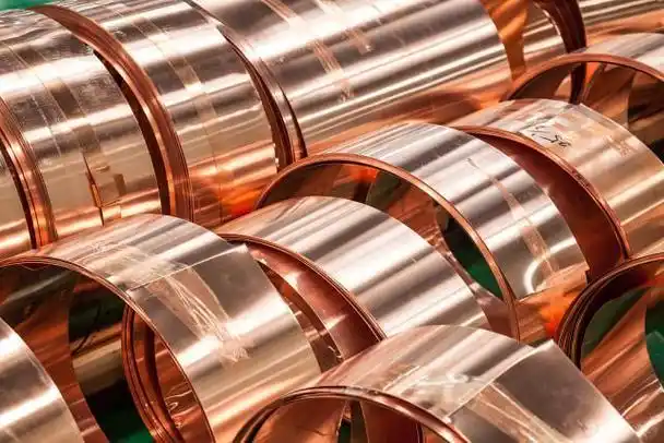 美国 7 月囤 20 万吨精炼铜，美国为啥热衷抢铜？会对全球产业链产生什么影响？